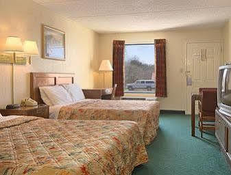 Days Inn By Wyndham Apple Valley Pigeon Forge/Sevierville Dış mekan fotoğraf